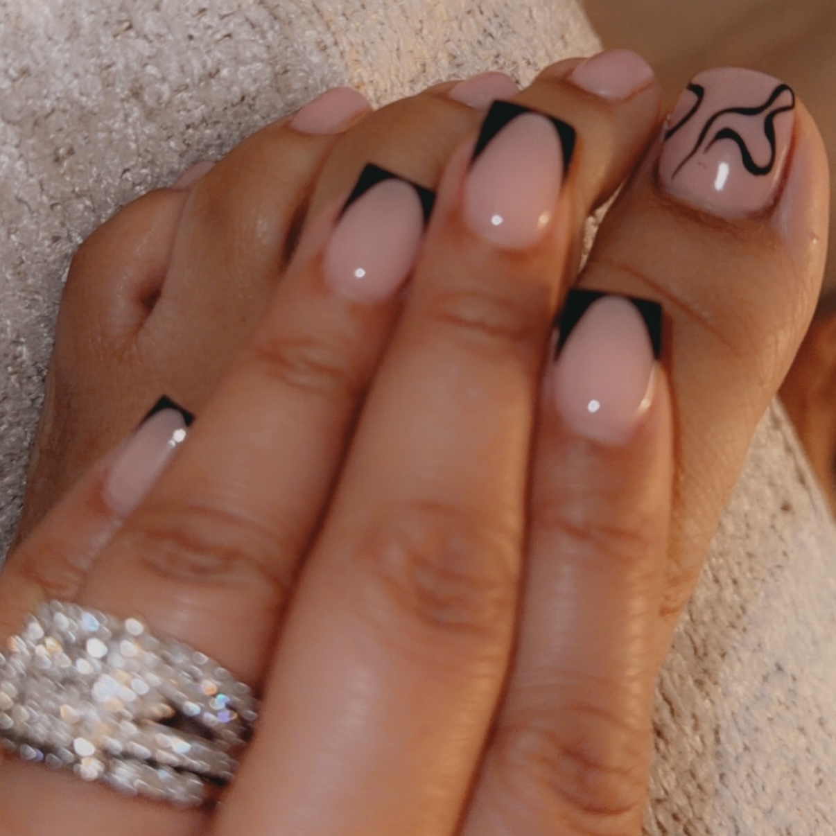 Lush Nail Bar Grant Park nail photo 7