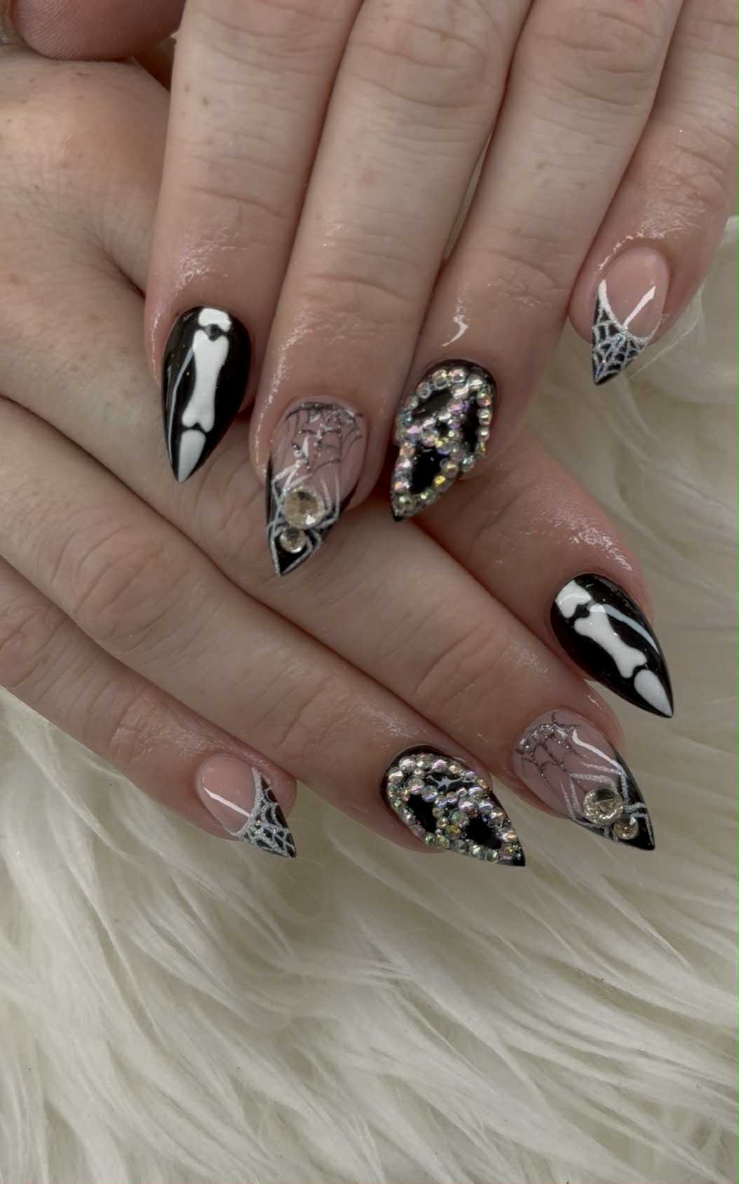 Lush Nail Bar Grant Park nail photo 8
